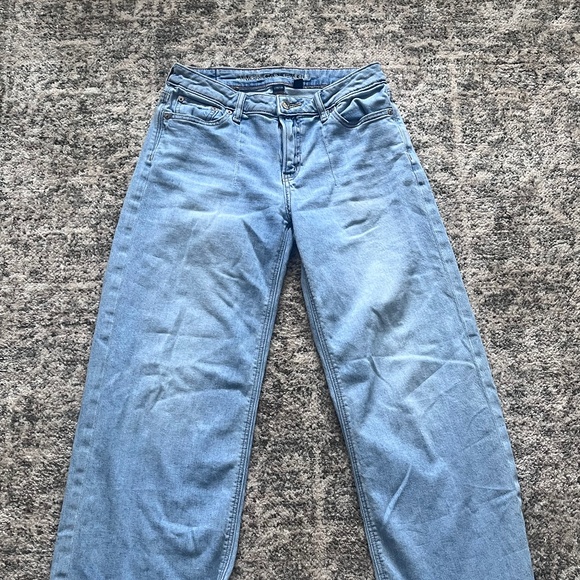 American eagle low rise jeans - Picture 1 of 3